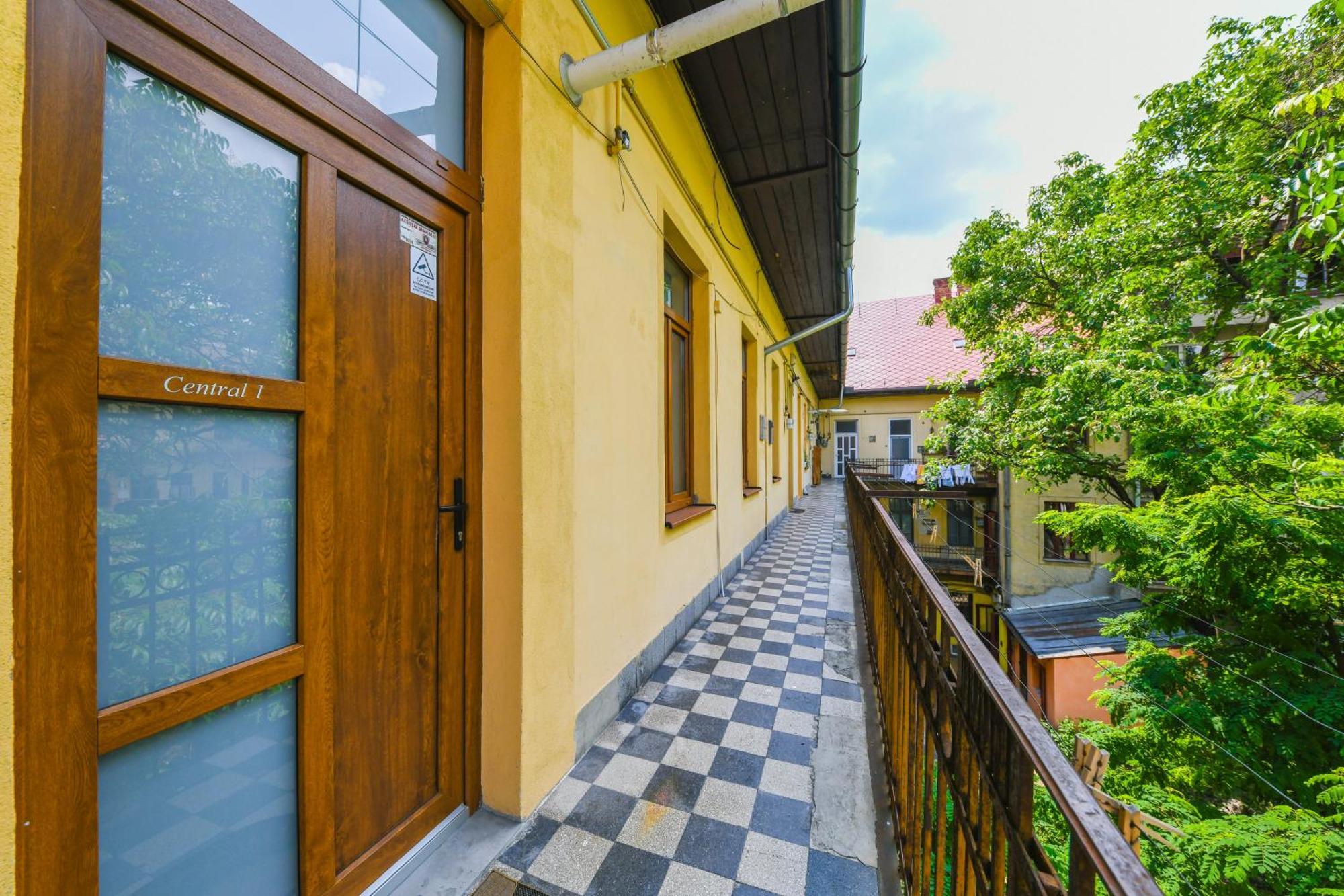 My Place Central Клуж-Напока Екстериор снимка